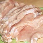 Jak zmienić zwykłą pierś z kurczaka w soczyste arcydzieło: zapomnij o suchym mięsie jak-zmienic-zwykla-piers-z-kurczaka-w-soczyste-arcydzielo-zapomnij.jpg